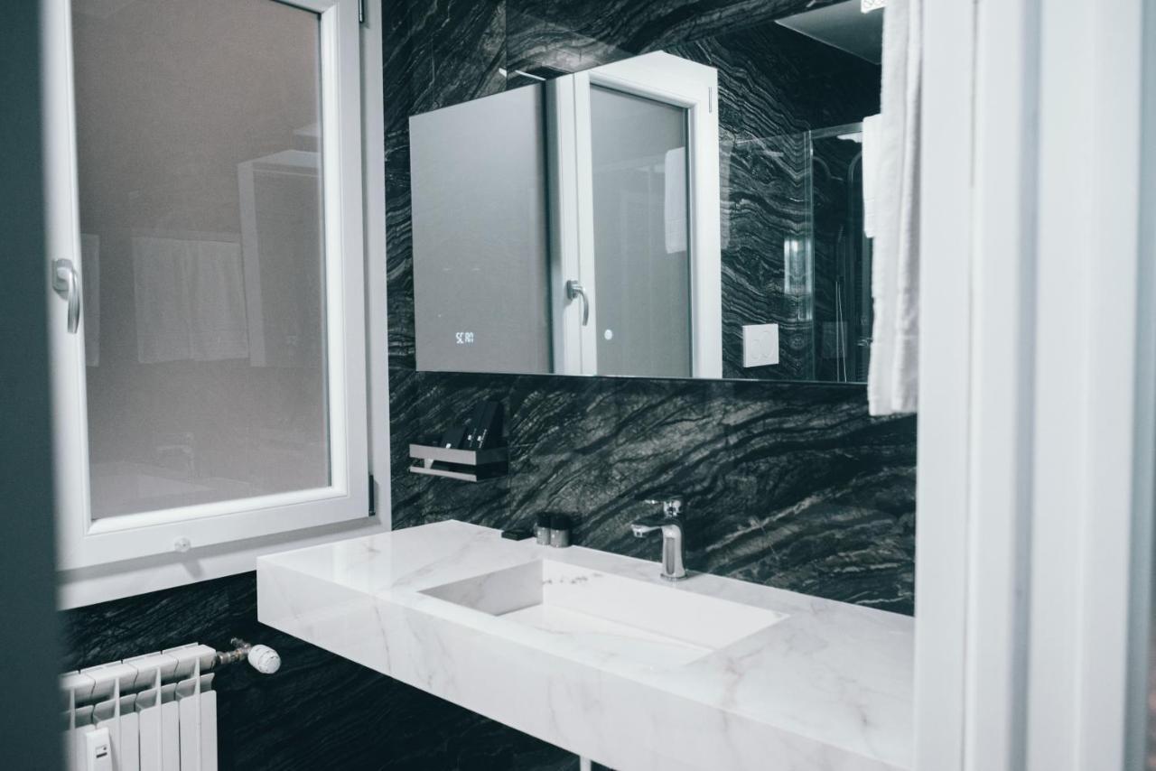 Gregorio VII Luxury Suites San Damaso Roma Eksteriør bilde